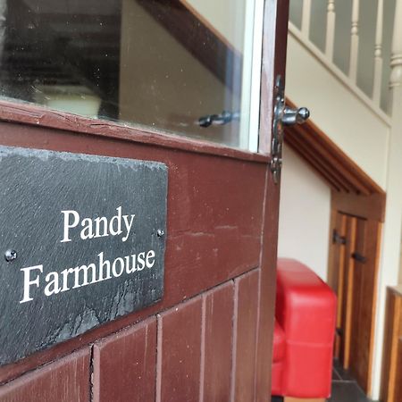 Pandy Farmhouse - Panoramic Mountain Views Within Snowdonia'S National Park - 4X4 Recommended دولغيلوو المظهر الخارجي الصورة