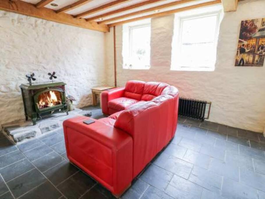 Pandy Farmhouse - Panoramic Mountain Views Within Snowdonia'S National Park - 4X4 Recommended دولغيلوو المظهر الخارجي الصورة