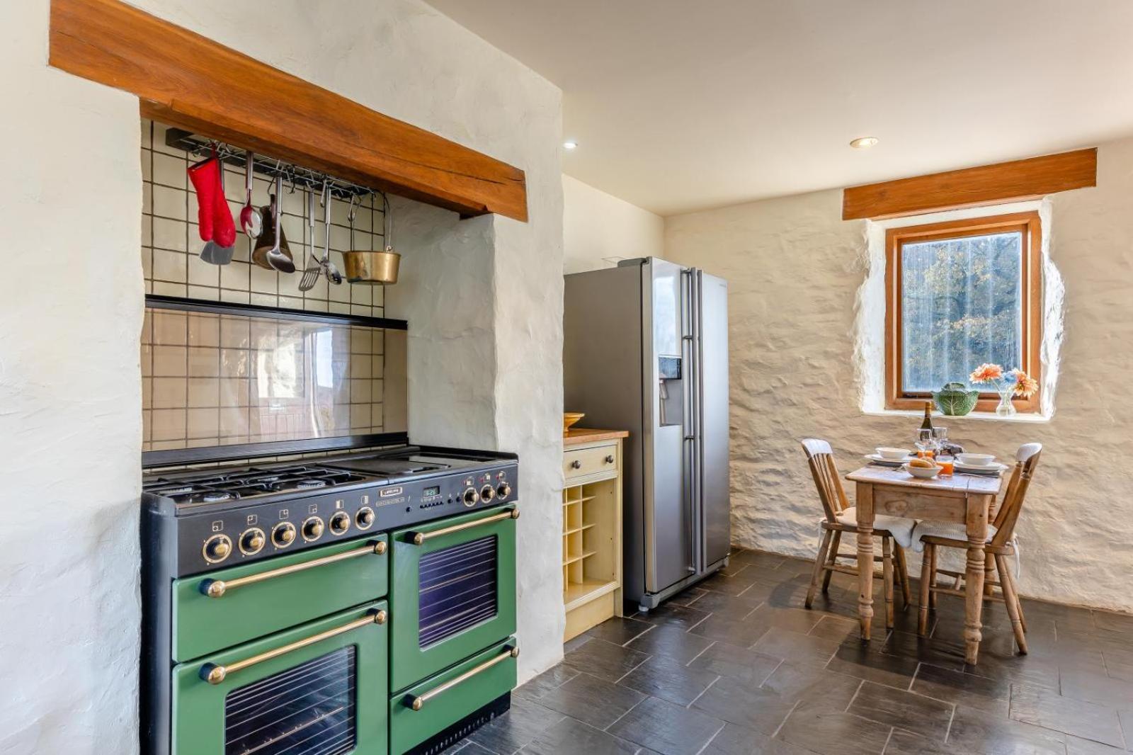 Pandy Farmhouse - Panoramic Mountain Views Within Snowdonia'S National Park - 4X4 Recommended دولغيلوو المظهر الخارجي الصورة